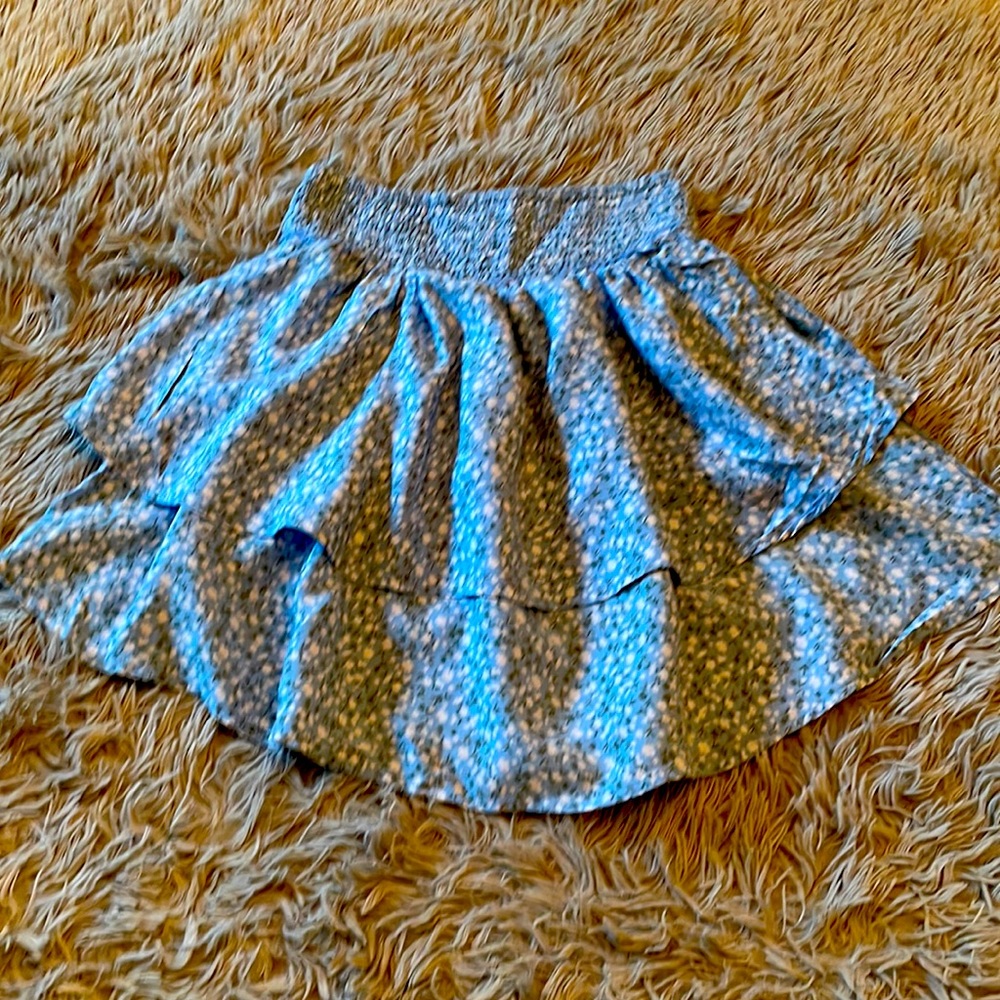 Mini skirt size medium